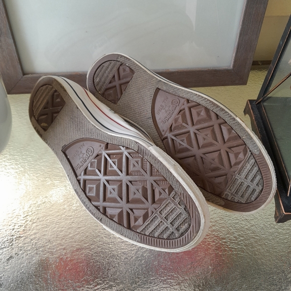 Converse Chuck Taylor All Star White Women's Size 8 Men's Size 6 - Picture 8 of 9